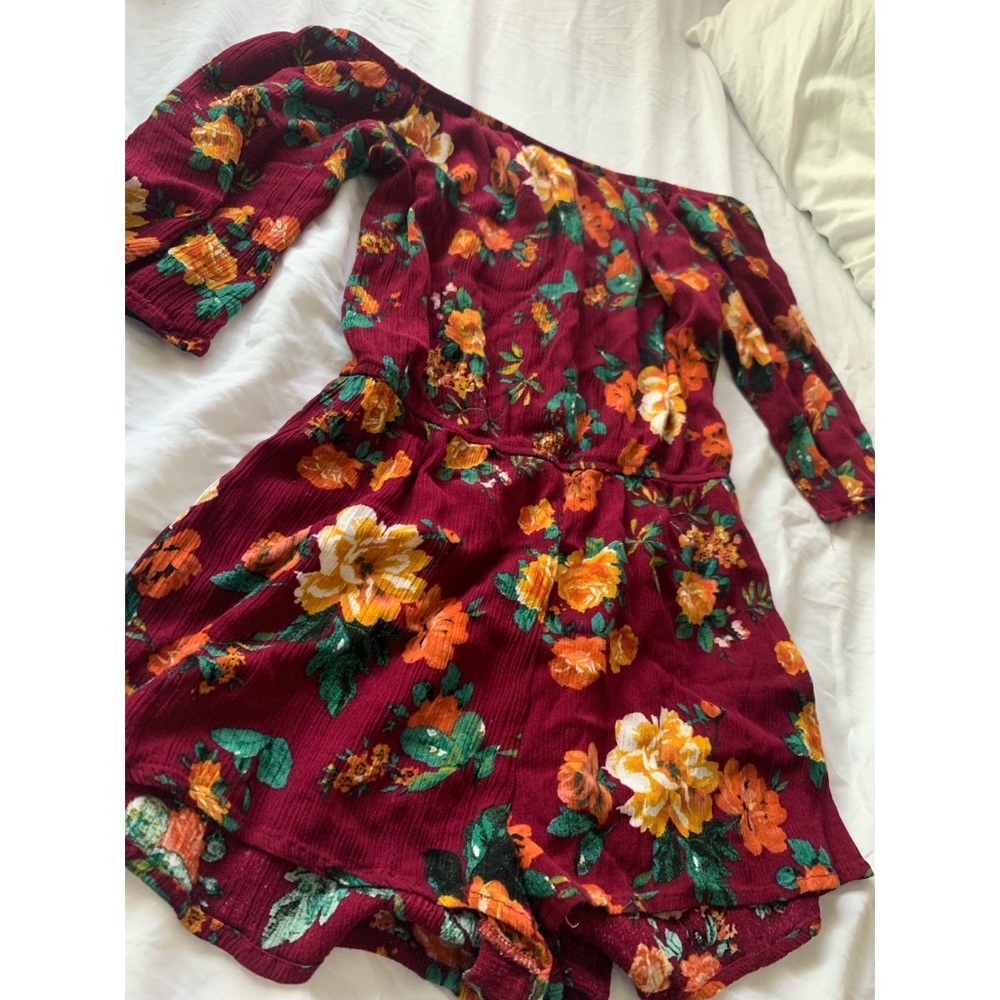 Red Floral Print Romper. Size Small